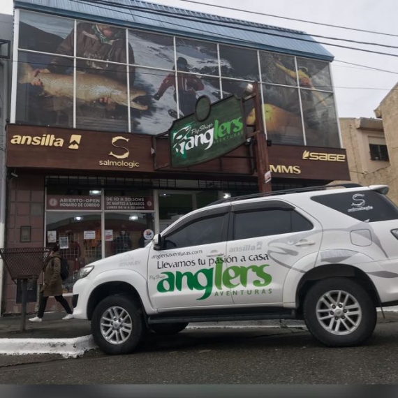 ANGLERS AVENTURA